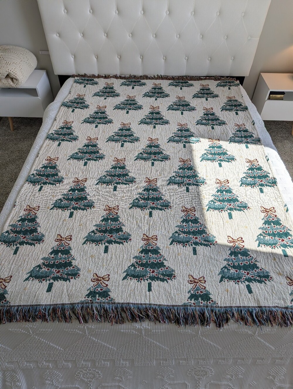 Queenwest Holiday Christmas Tree Throw Blanket Metallic Cream Green Size 76"X51"